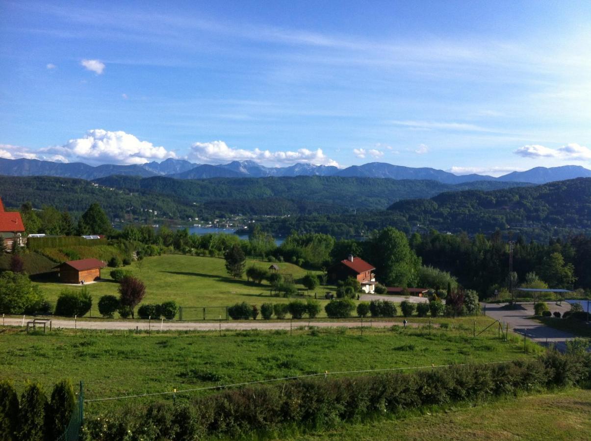 Urlaub für Mensch und Tier - Appartements Pirkhof Pörtschach am Wörthersee Habitación foto